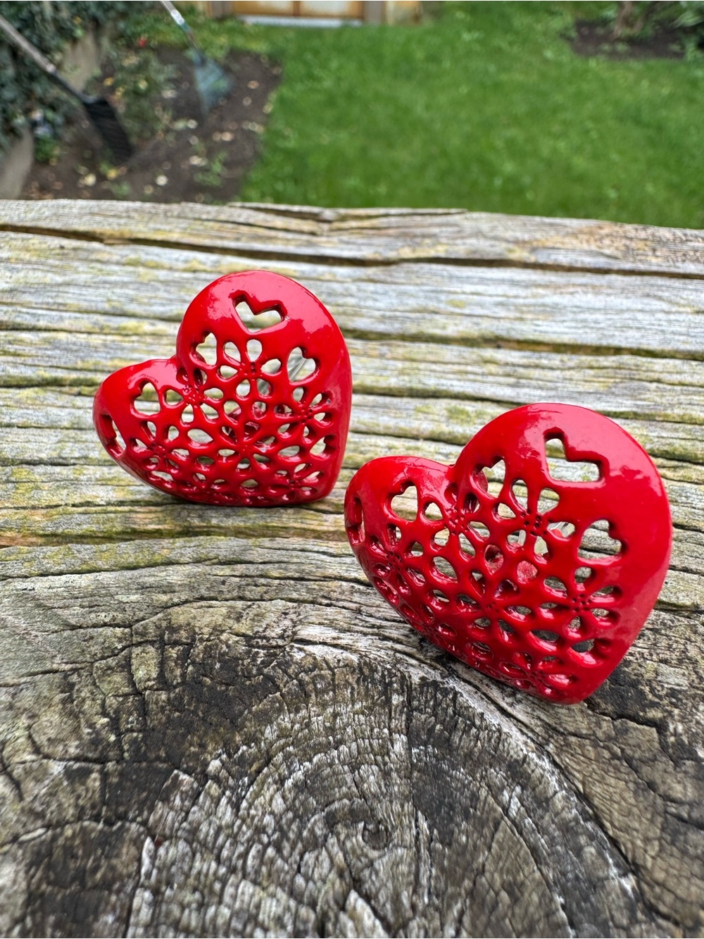Vintage Red Metal Heart Clip-On Earrings - Filigree